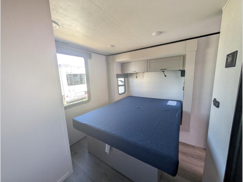 2026 Jayco Jay Feather 24FK, $ 57,481