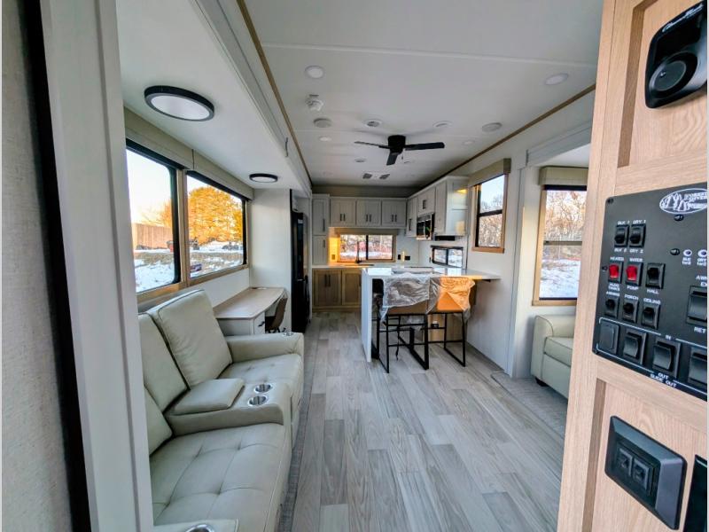 2026 Forest River Sandpiper 3800RK, $ 94,296