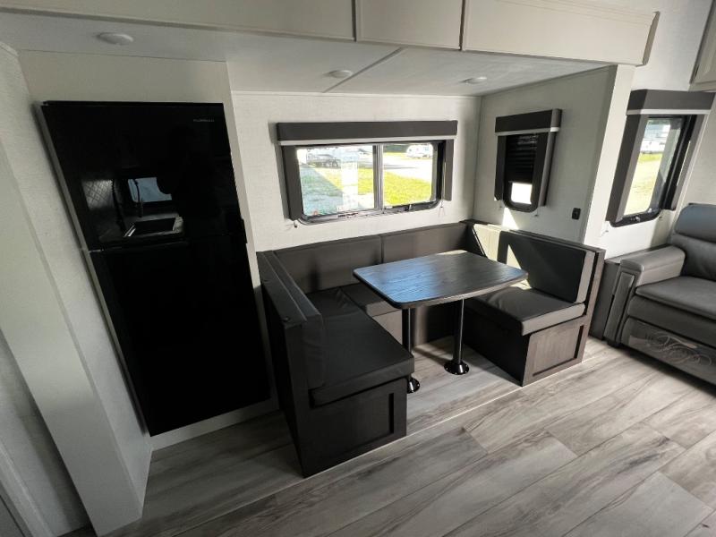 2026 Keystone Arcadia Select 27SBH, $ 36,999