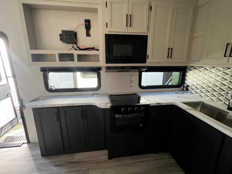 2026 Keystone Arcadia Select 27SBH, $ 36,999