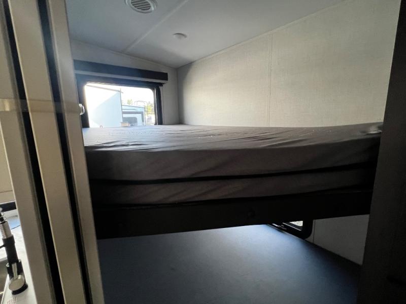 2026 Keystone Arcadia Select 27SBH, $ 36,999