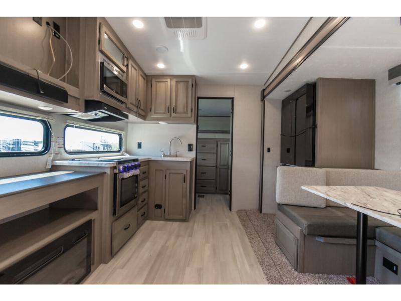 2022 Coachmen Chaparral Lite 274BH, $ 39,999