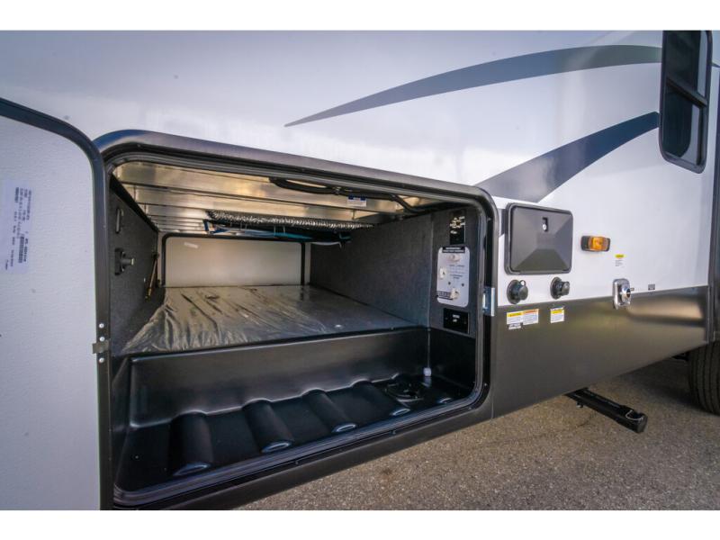2022 Coachmen Chaparral Lite 274BH, $ 39,999
