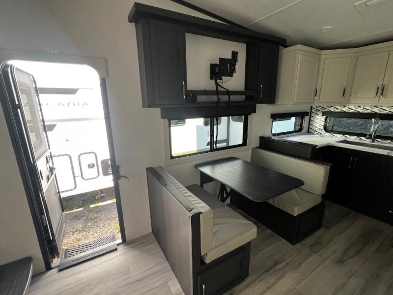 2026 Keystone Arcadia Super Lite 242SLMD, $ 67,493