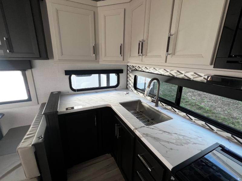 2026 Keystone Arcadia Super Lite 242SLMD, $ 67,493