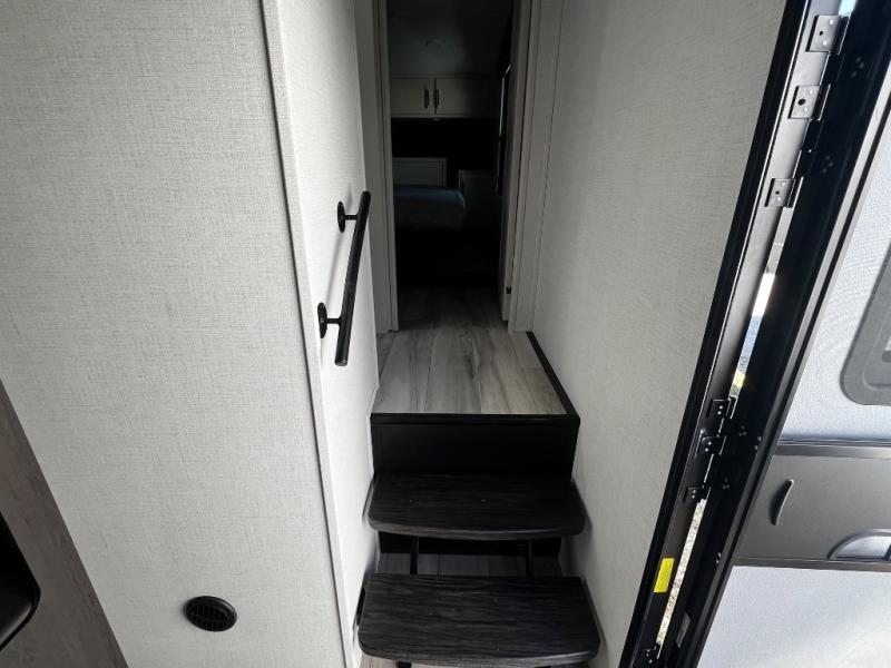 2026 Keystone Arcadia Super Lite 242SLMD, $ 67,493
