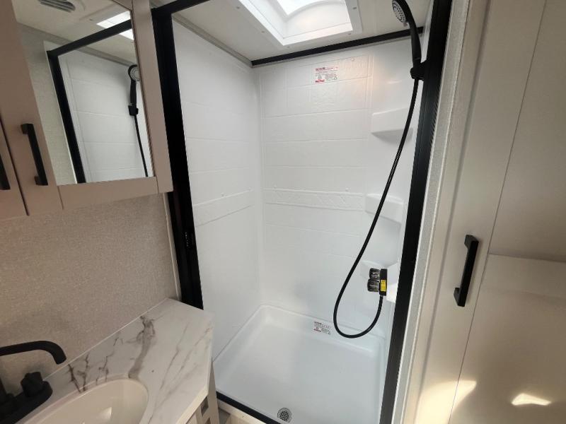 2026 Jayco Jay Feather 27MK, $ 64,337