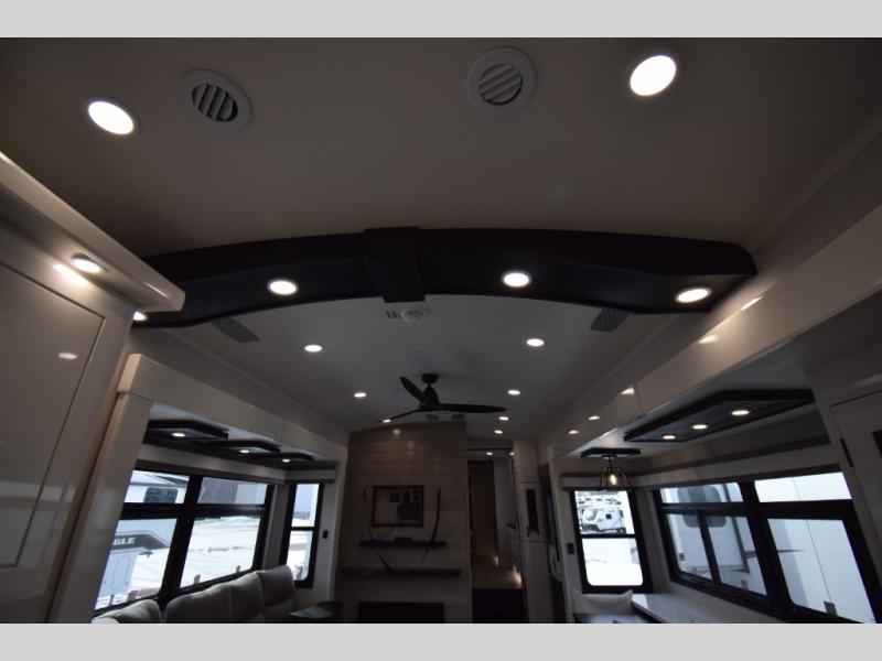 2026 Jayco Pinnacle 38FBRK, $ 158,297