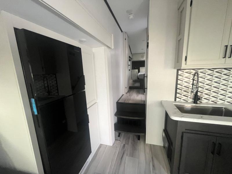 2026 Keystone Arcadia Select 25SRD, $ 48,301
