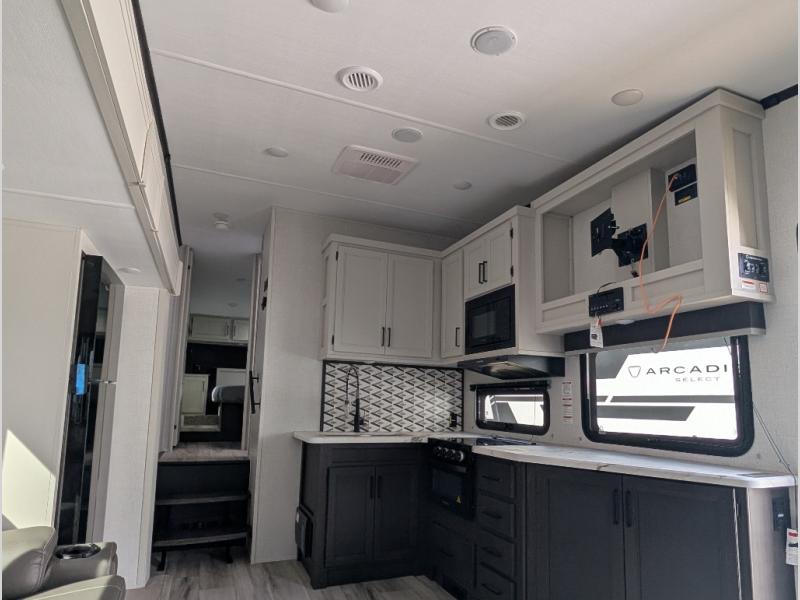 2026 Keystone Arcadia Select 25SRD, $ 48,301