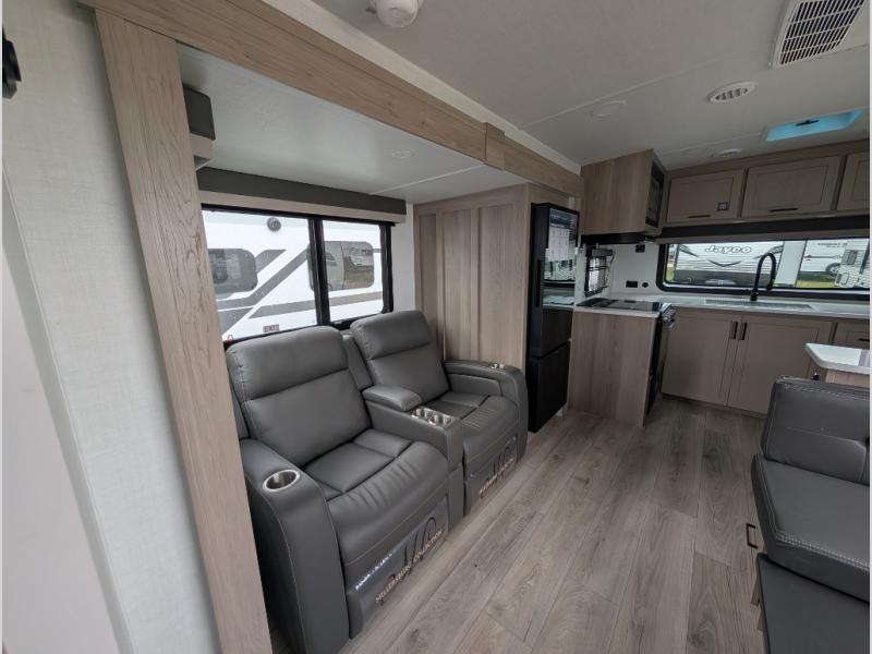 2026 Forest River Flagstaff Super Lite 26SFK, $ 55,413