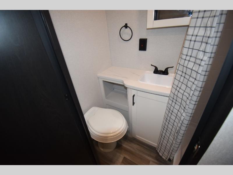 2026 Jayco Jay Flight SLX 210QB, $ 33,006