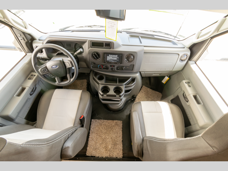 2025 Coachmen Freelander 26DS Ford - 450, $ 99,999