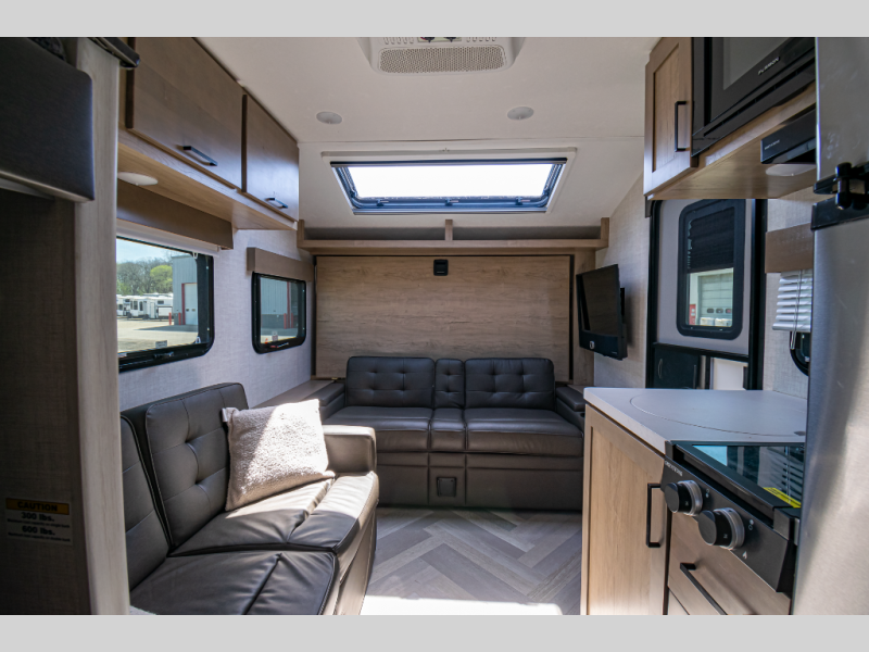 2022 Ember Overland Series 170MBH, $ 26,990