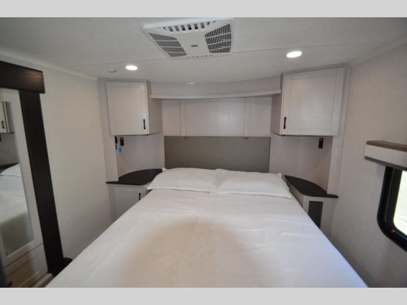 2026 Jayco Seismic 413, $ 142,486
