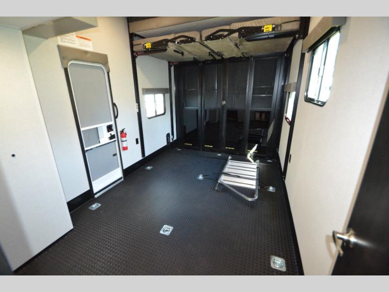 2026 Jayco Seismic 413, $ 142,486