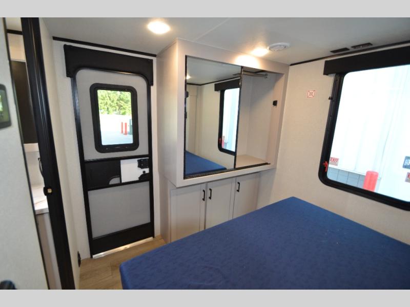 2026 Jayco Jay Feather 24FK, $ 57,481