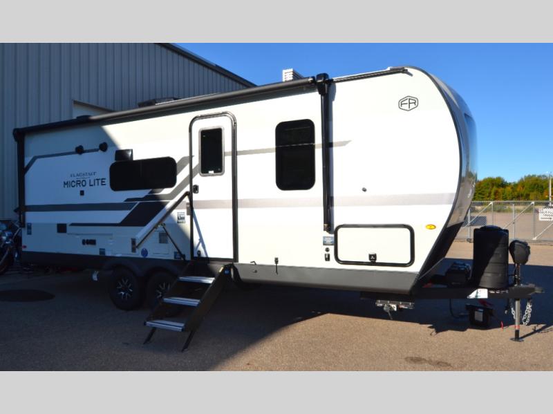 2026 Forest River Flagstaff Micro Lite 25DBH, $ 44,758