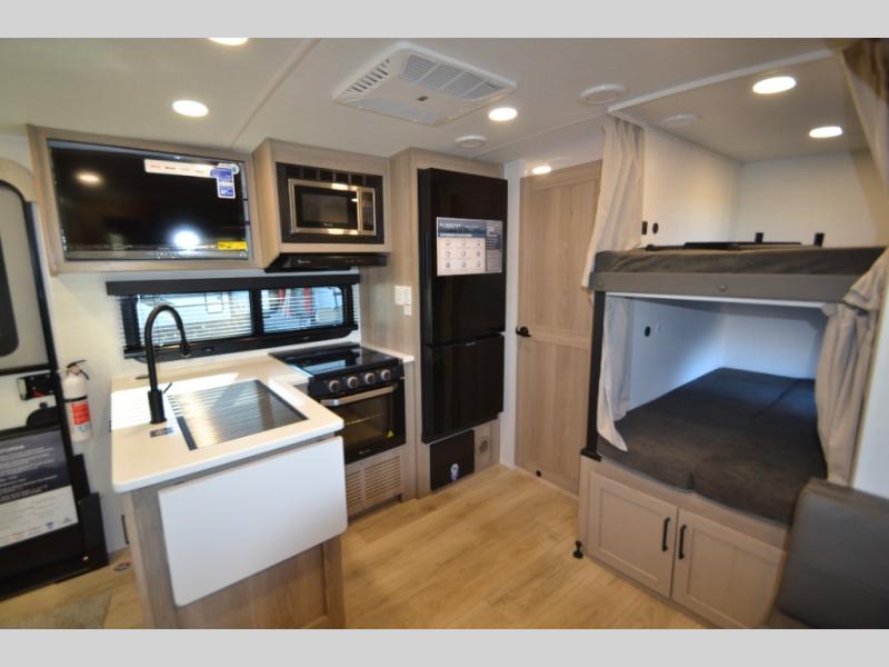 2026 Forest River Flagstaff Micro Lite 25DBH, $ 44,758