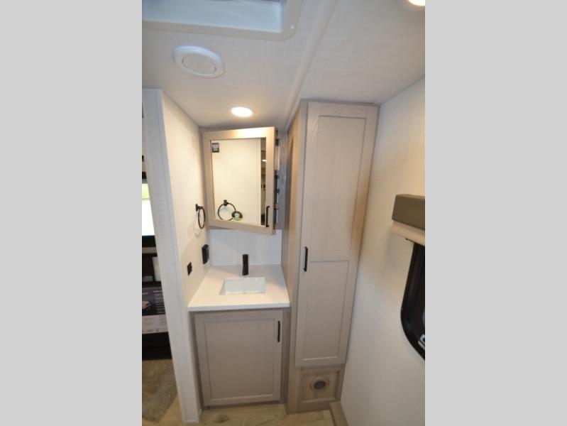 2026 Forest River Flagstaff Micro Lite 25FBLS, $ 47,986