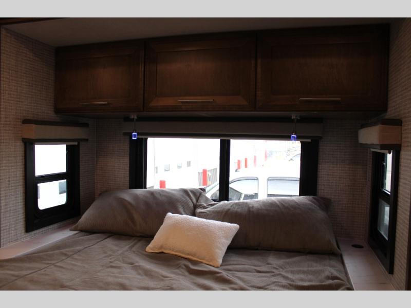2024 Jayco Greyhawk XL 32U, $ 159,999