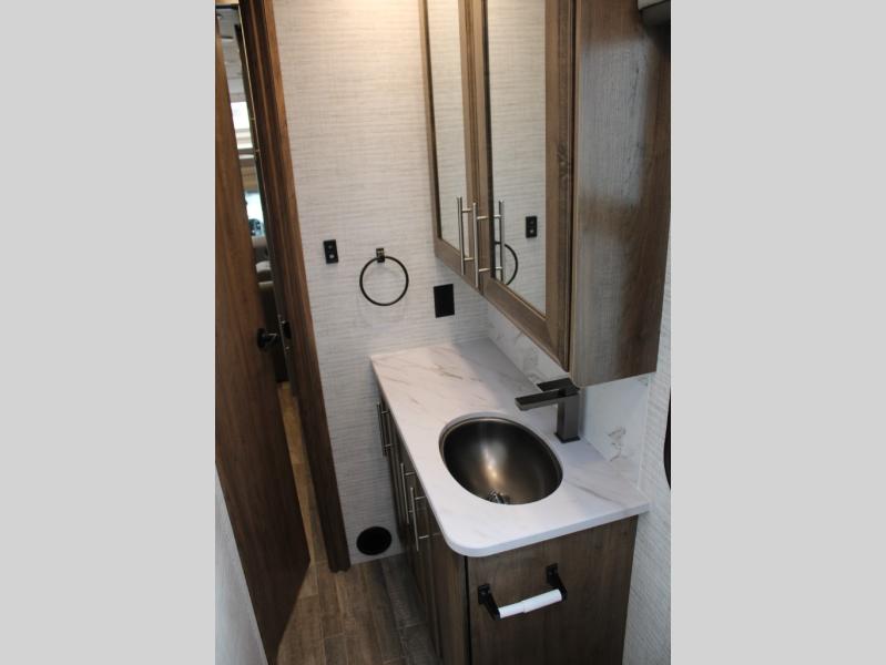 2024 Jayco Greyhawk XL 32U, $ 159,999