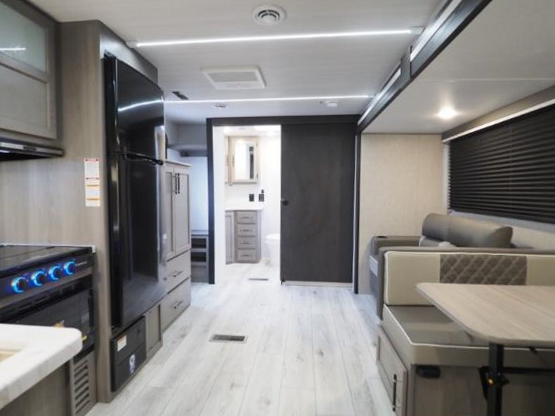 2025 Keystone Hideout 24RBS, $ 23,999