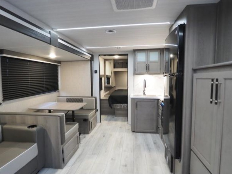 2025 Keystone Hideout 24RBS, $ 23,999