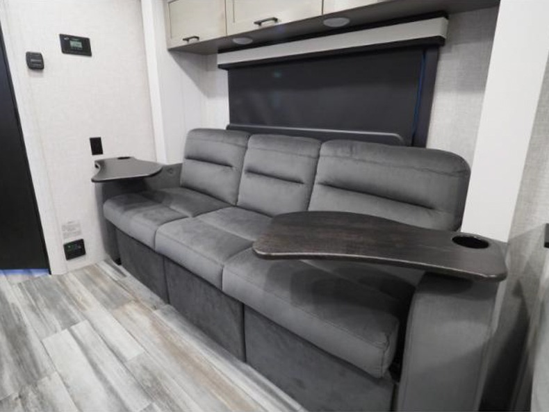 2025 Jayco Jay Feather Micro 166FBS, $ 21,999