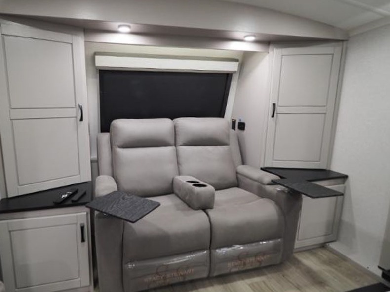 2026 Jayco North Point 382FLRB, $ 168,047