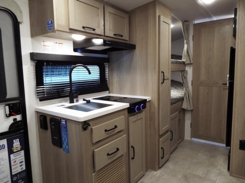 2025 Forest River Rockwood Geo Pro G20BH, $ 37,181