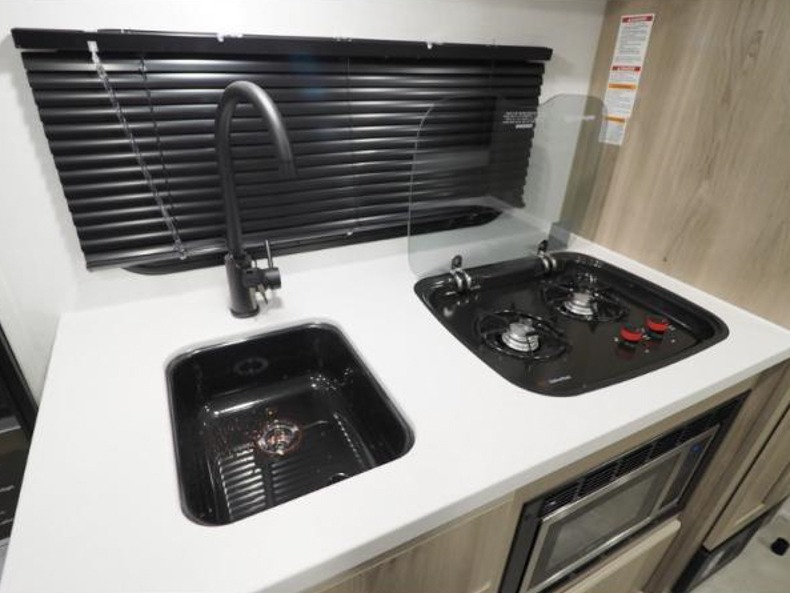 2026 Forest River Rockwood Geo Pro G17LE, $ 20,704