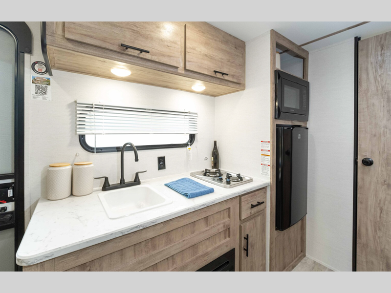 2026 Gulf Stream Ameri-Lite Super Lite 177BH, $ 14,499