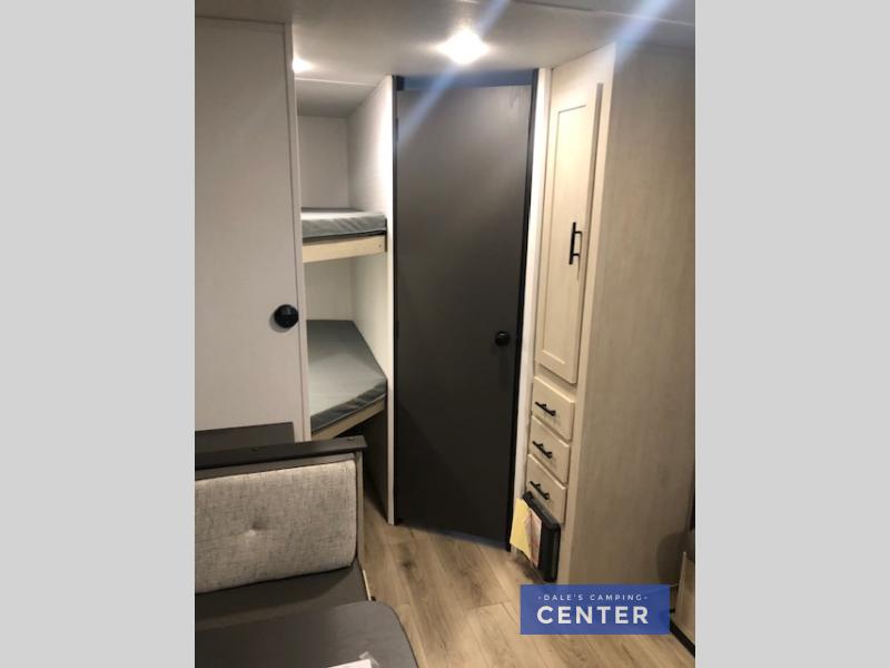 2025 Shasta I-5 525RS, $ 26,999