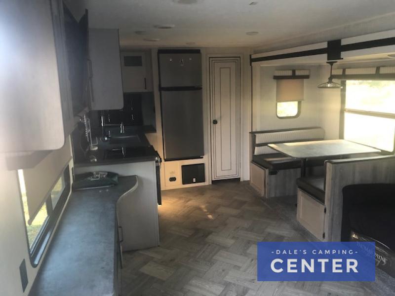 2021 Palomino Puma 28RKQS, $ 15,999