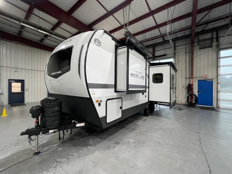 2026 Forest River Flagstaff Micro Lite 25SRK, $ 49,008
