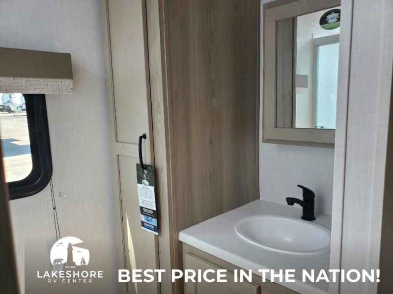 2025 Forest River Flagstaff Super Lite 26RBWS, $ 58,415