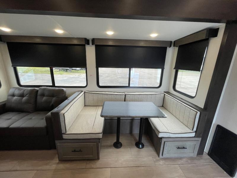 2026 Forest River Cherokee Arctic Wolf 285OPT, $ 80,274