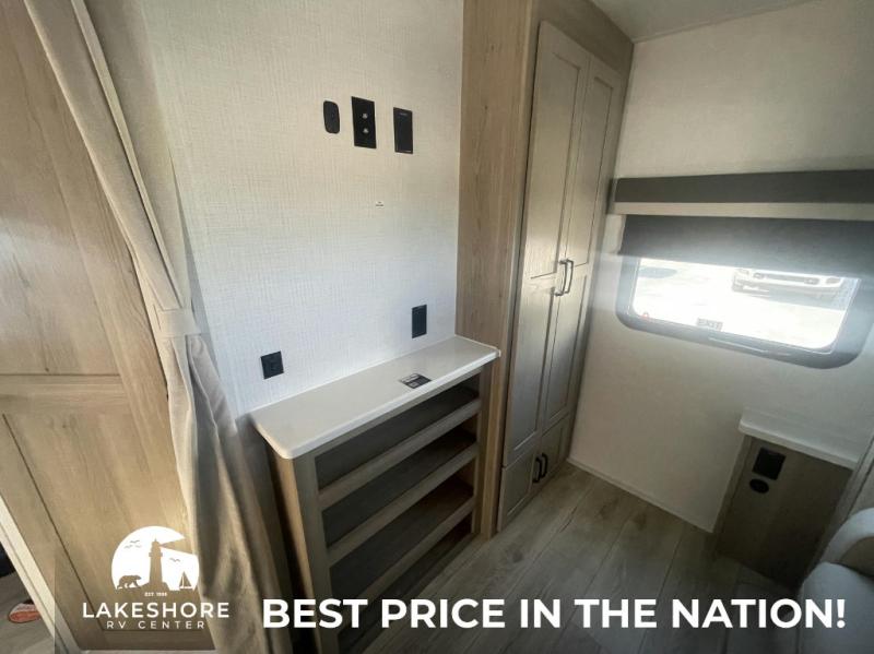 2025 Forest River Flagstaff Super Lite 26BHW, $ 37,999