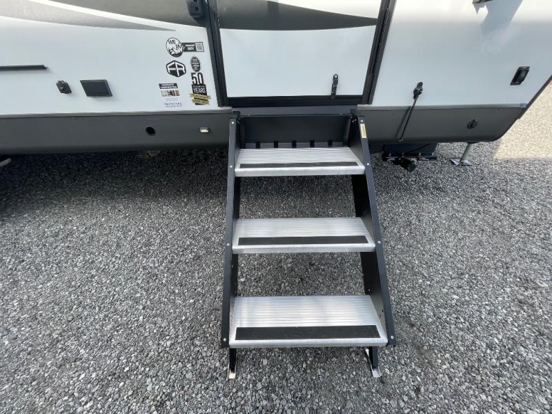 2025 Forest River Flagstaff Super Lite 26SFK, $ 58,835