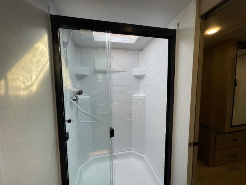 2025 Forest River Flagstaff Super Lite 26SFK, $ 58,835