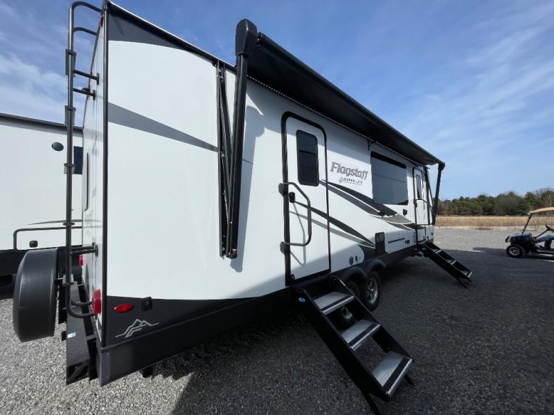 2025 Forest River Flagstaff Super Lite 26SFK, $ 58,835