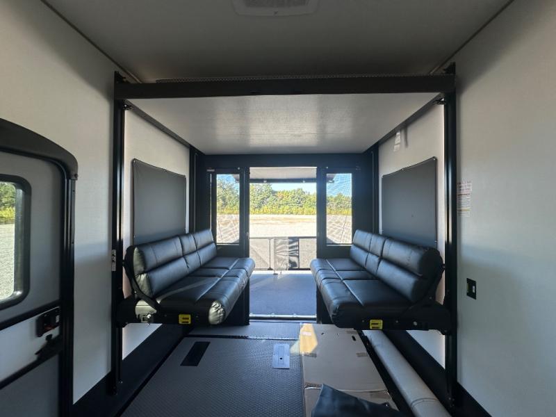 2026 Keystone Raptor Carbon Series (Fifth Wheel) 3, $ 120,339