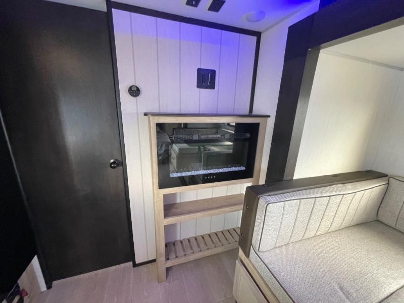 2026 Forest River Cherokee Grey Wolf Toy Haulers 2, $ 52,380