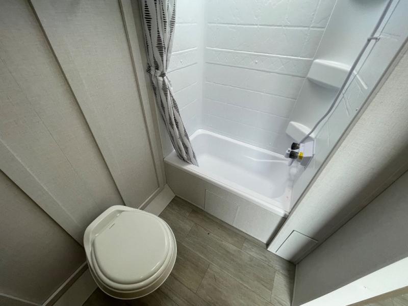 2025 Forest River Wildwood X-Lite 25ICE, $ 47,828
