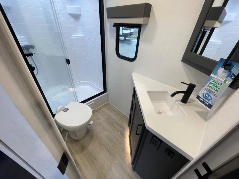 2026 Forest River Flagstaff Super Lite 27DBH, $ 51,265