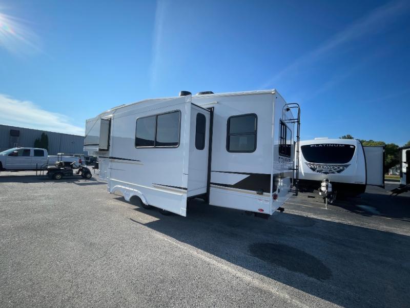 2026 Keystone Cougar Half-Ton (Fifth Wheel) 24RDS, $ 61,943