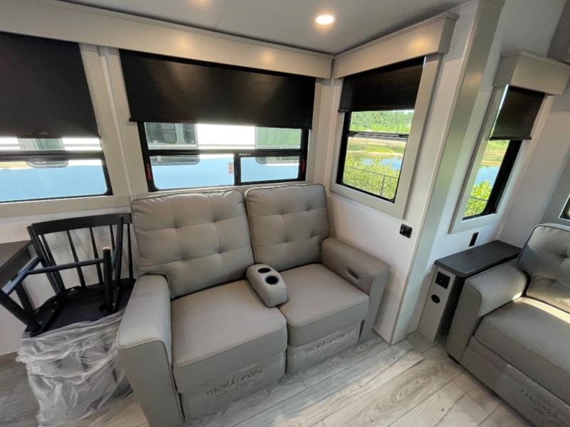 2026 Keystone Montana High Country 295RL, $ 92,806