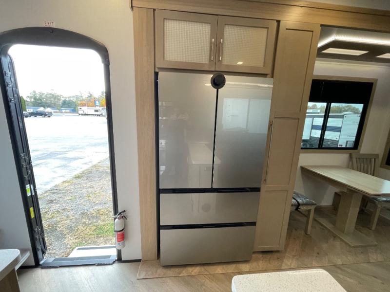 2026 Keystone Raptor 441HB, $ 189,173