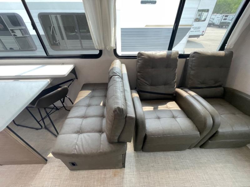 2025 Forest River Wildwood 27RE, $ 49,718